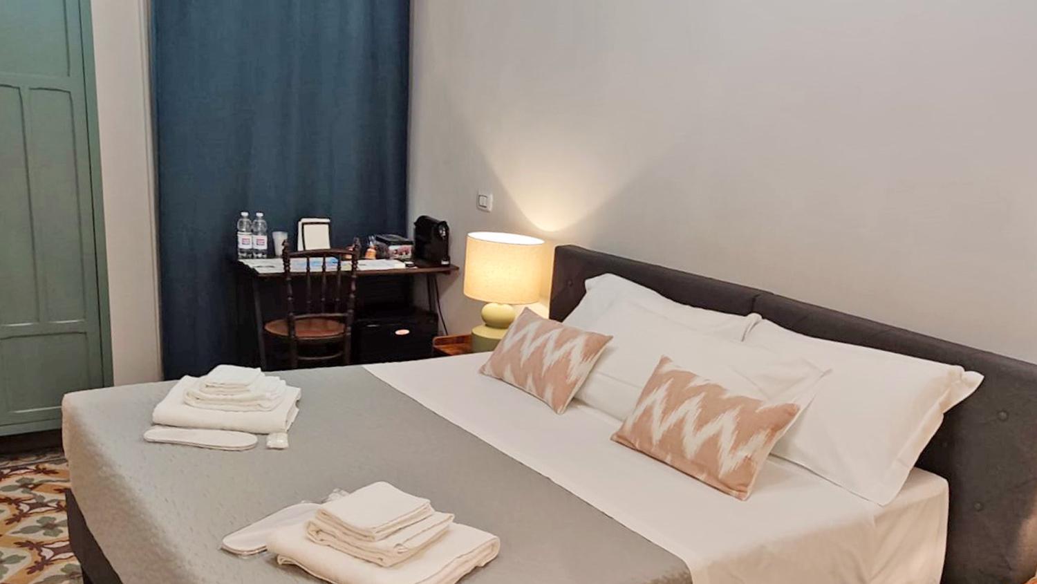 Borgo Antico Rooms Messina Bagian luar foto